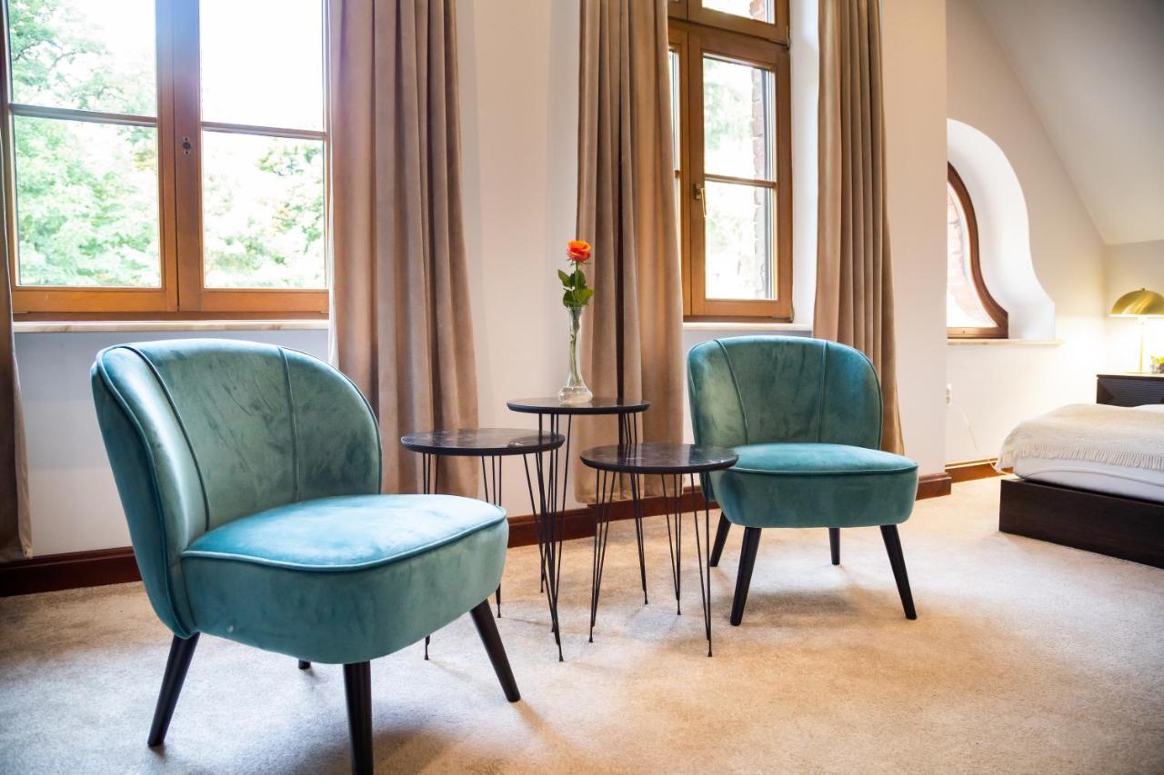 Palac Jablonowo Bed and Breakfast Ujście Εξωτερικό φωτογραφία