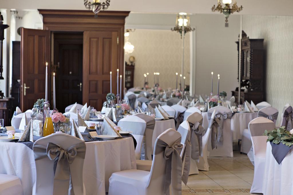 Palac Jablonowo Bed and Breakfast Ujście Εξωτερικό φωτογραφία