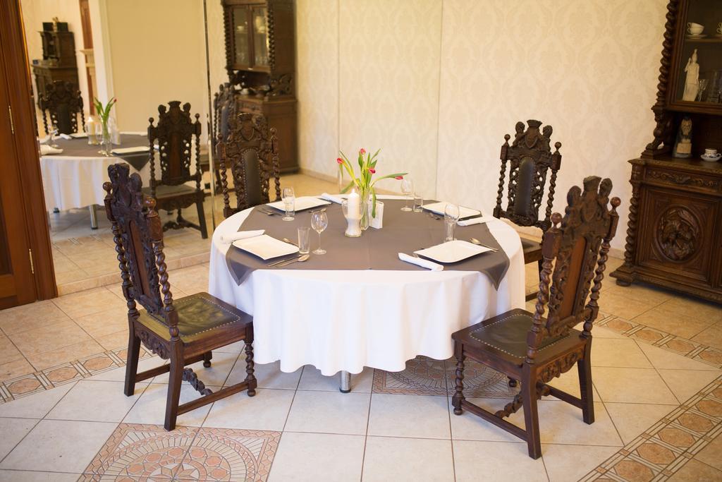 Palac Jablonowo Bed and Breakfast Ujście Εξωτερικό φωτογραφία